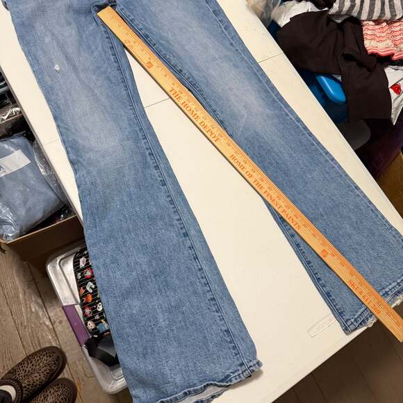 MOTHER High Waisted Weekender Slice Heel Jeans Size 28 - Picture 11 of 13